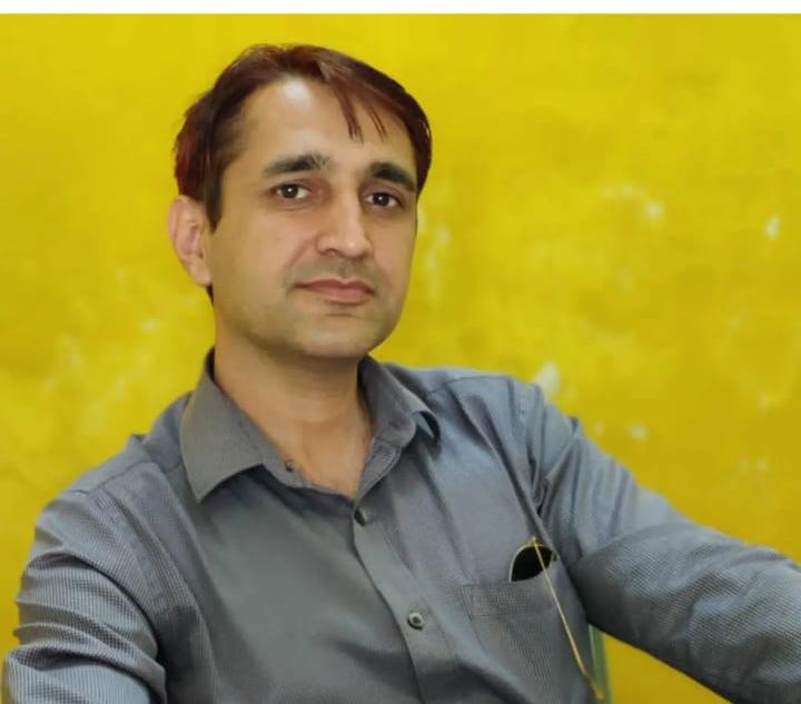Dr Raj Ratan